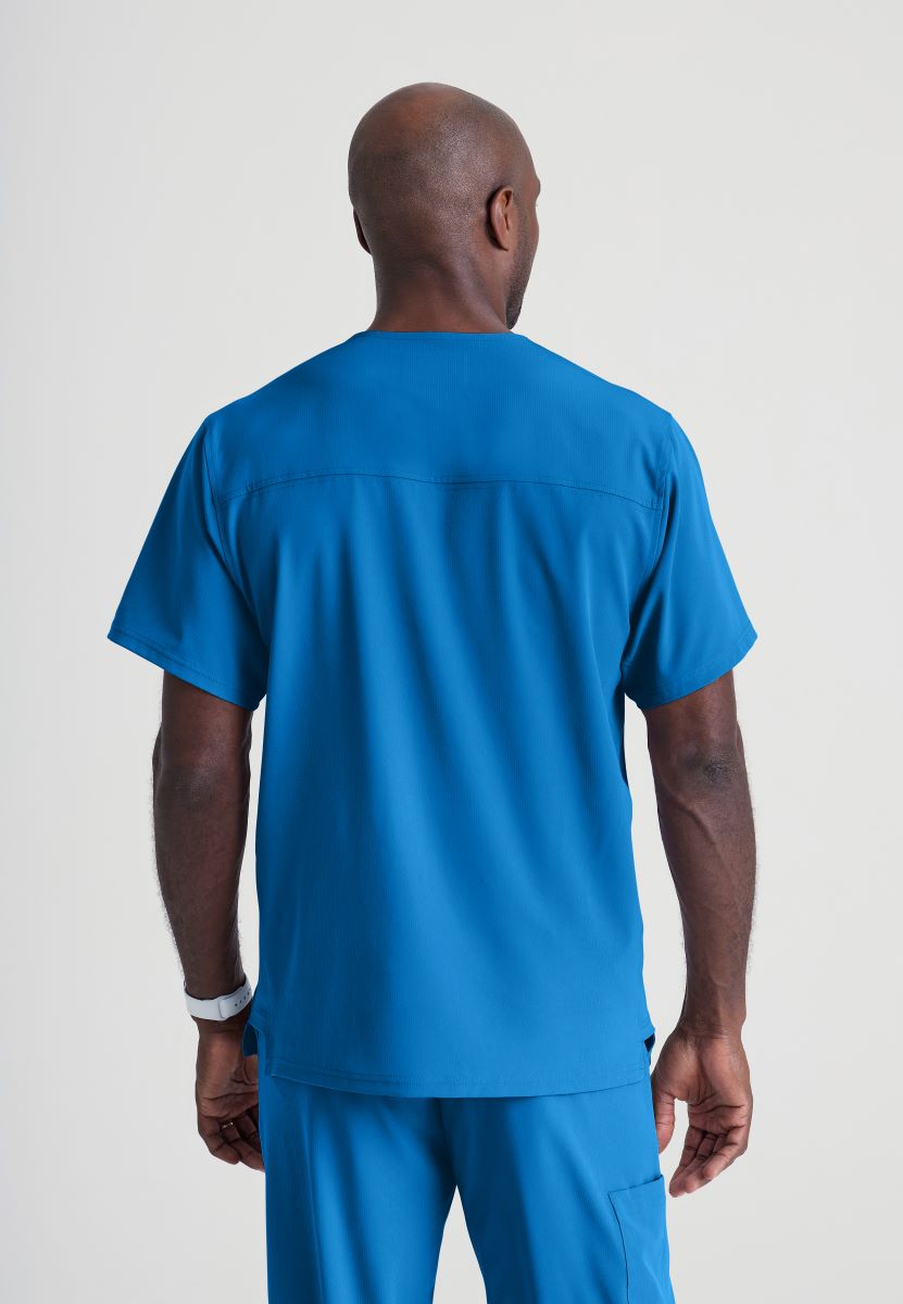 SKECHERS MALE STRUCTURE V-NECK TOP | New Royal