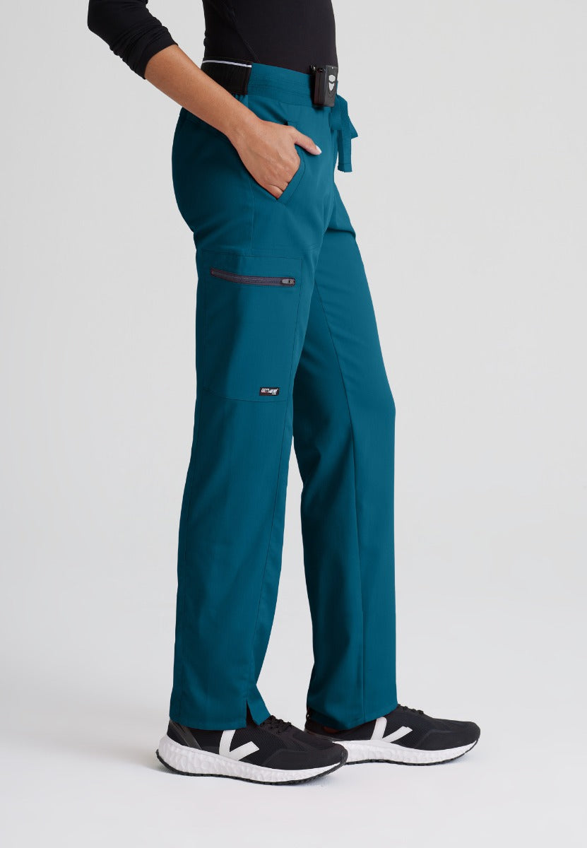 Greys Anatomy Kim 3 Pocket Elastic Back Waistband Zip-Pocket Pants | Bahama